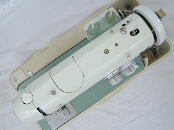 JANOME ジャノメ ミシン 本体 モデル670 27鹿82