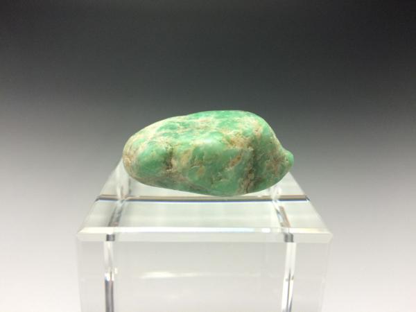 宮崎海岸 緑翡翠(ヒスイ)原石☆28g☆ 宮崎ひすい海岸紫翡翠 原石 宮崎海岸 緑翡翠(ヒスイ)原石☆28g☆ 宮崎ひすい海岸紫翡翠 原石