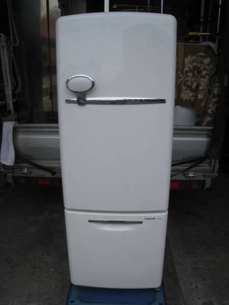 2013年製☆無印良品☆シンプル&コンパクト☆137L冷蔵庫(5R93528)