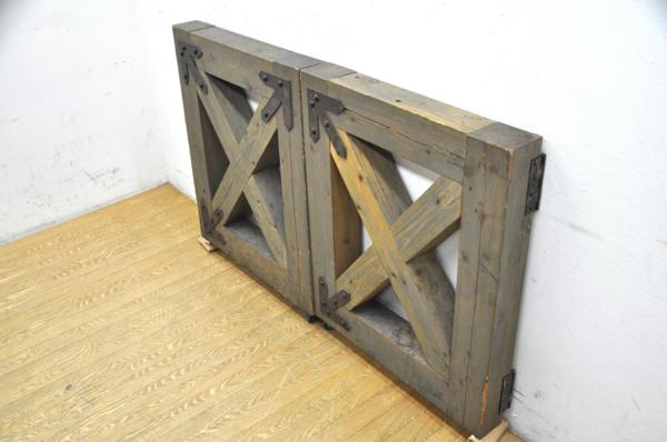 F114 ウエスタンドア 西部劇 パタパタ扉 車輪付き 木製 建具 売買されたオークション情報 Yahooの商品情報をアーカイブ公開 オークファン Aucfan Com