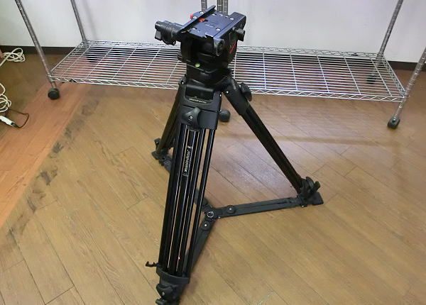 【Y12/N】manfrotto マンフロット 三脚 500MVB ビデオ カメラ