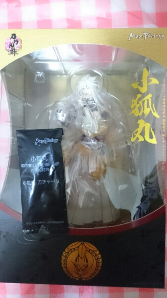 新品 刀剣乱舞 フィギュア 1/8 スケール 小狐丸 オンライン特典