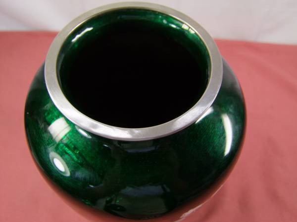 古い七宝焼 薔薇七宝花瓶 竹・雀 ご覧ような高さ24センチ程七宝花瓶