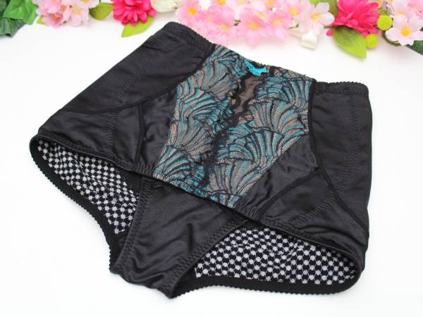 マルコ カリーユ 極美品補正下着 ロング＆ショートガードル S | 補整