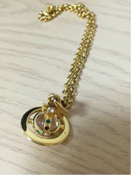 ヴィヴィアンウエストウッド オーヴネックレス