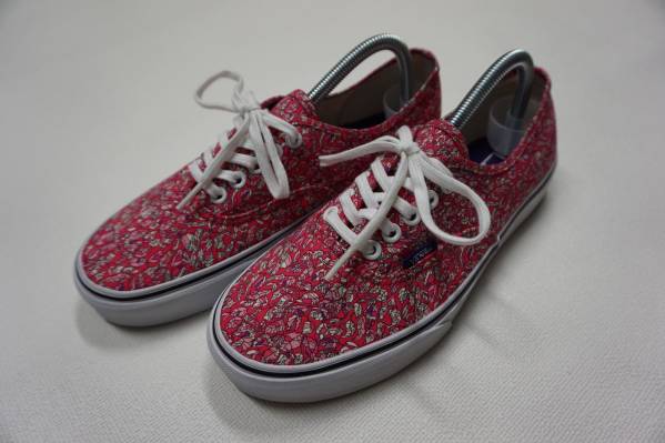 VANS Liberty AUTHENTIC ピンクベース リーフ柄 US9.5 海外限定!