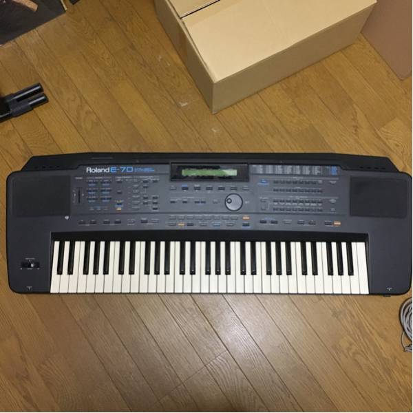 Roland E-70 シンセサイザー 楽器、器材 キーボード、シンセサイザー
