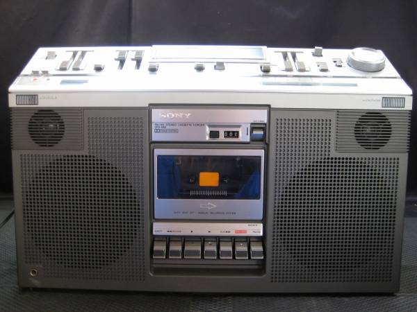 Винтаж SONY CFS-686 高級ステレオラジカセ 整備動作品