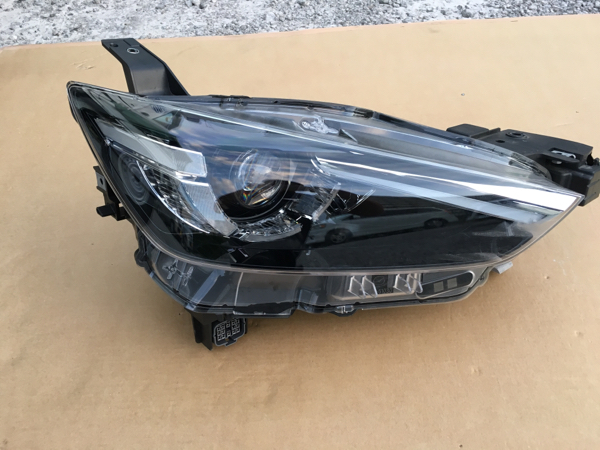 DK CX-3 右ヘッドライト 2206-22 マツダ CX-3 ヘッドライト DK系CX-