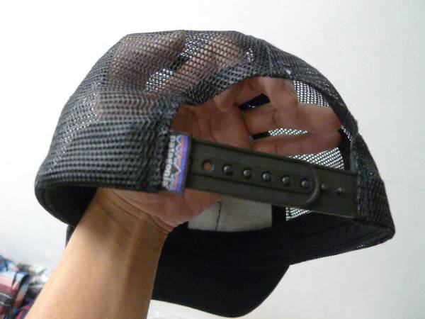 ◆ patagonia パタゴニア　刺繍ロゴ メッシュキャップ 美