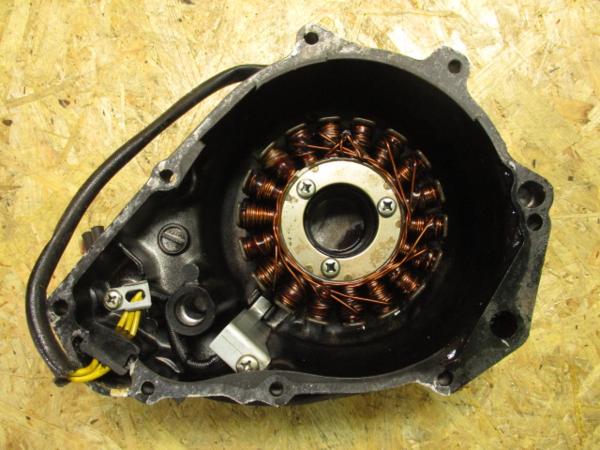 GSX-R400 ジェネレーターカバー used 150718YW GSX-R400 ジェネレーターカバー used 150718YW GSX-R400