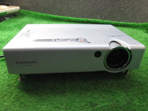 Panasonic 液晶プロジェクターTH-LB30NT★3000lm 177H