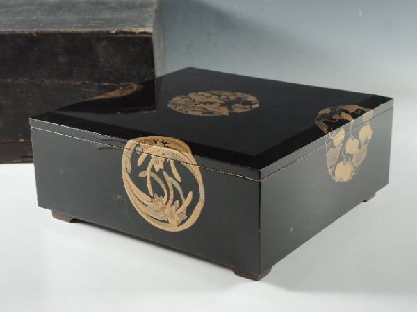 美術品アンティークコレクション 工芸品 輪島塗重箱五段重 重箱 沈金