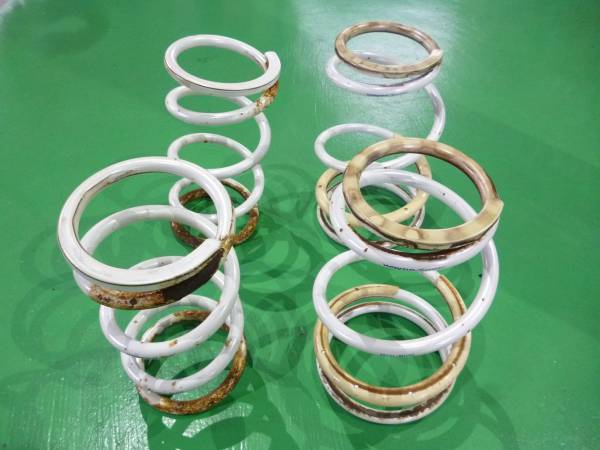 No.58　アルファード用ダウンサス　wayDO 中古　２WD用