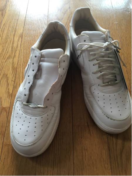 【新品未使用】ナイキ エアフォース1 LUX