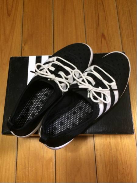 【新品】adidas 軽量メッシュシューズ
