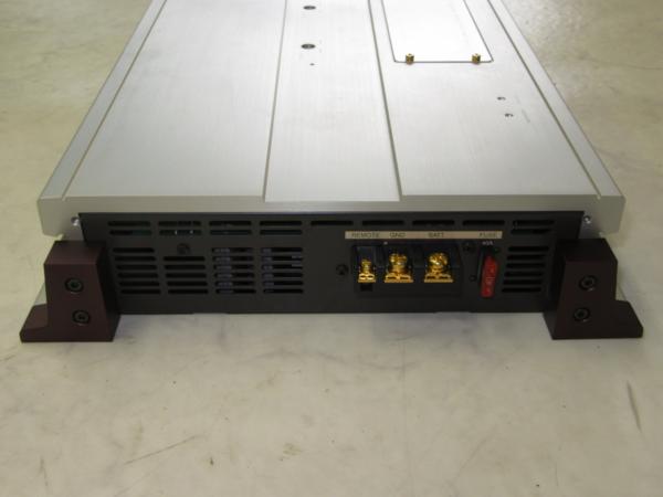 LUXMAN ／ラックスマン パワーアンプ　CM-2050