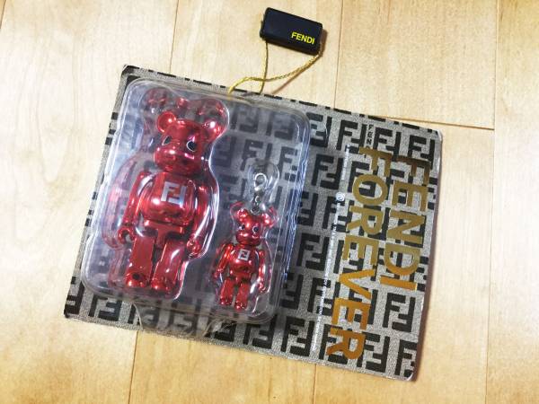 非売品 未開封 激レア ベアブリック FENDI 100% 50% 2体セット