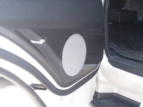 ■T-SPEC■200系ハイエース　カーボンスピーカーカバー新品！！