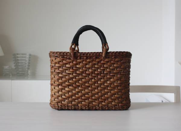 国産 あけび アケビ 青森 手提げ かご カゴ 籠 バッグレザー 黒