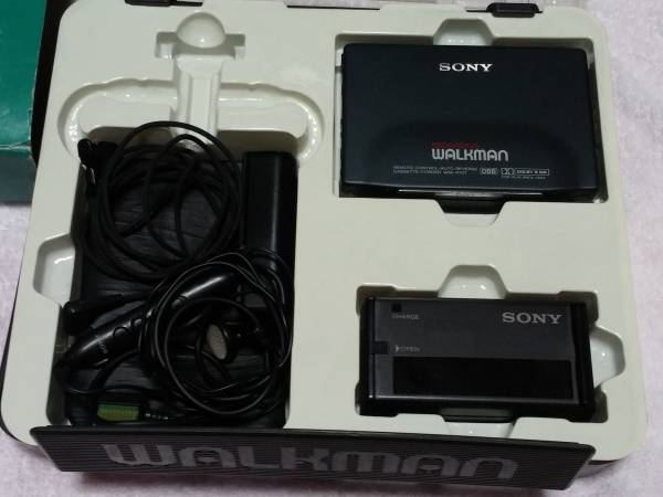 *35:美品 ソニーSONYフルセット 元箱入り マイク有