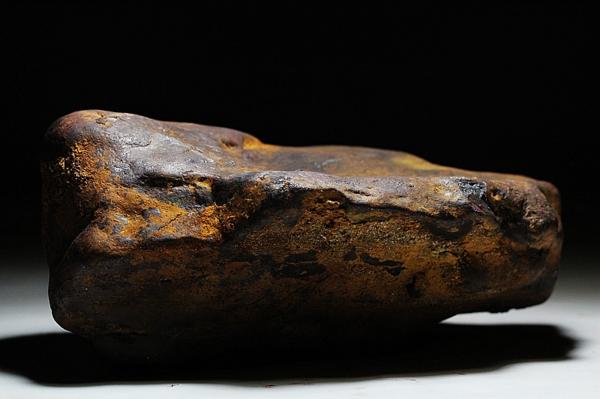 新疆隕石 非常に珍しい 現地写真あり 重さ20.43kg Z306