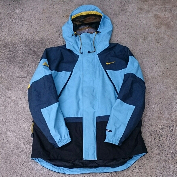美品 NIKE ACG ジャケット L POLORL92 TOMMY nautica JORDAN 90s