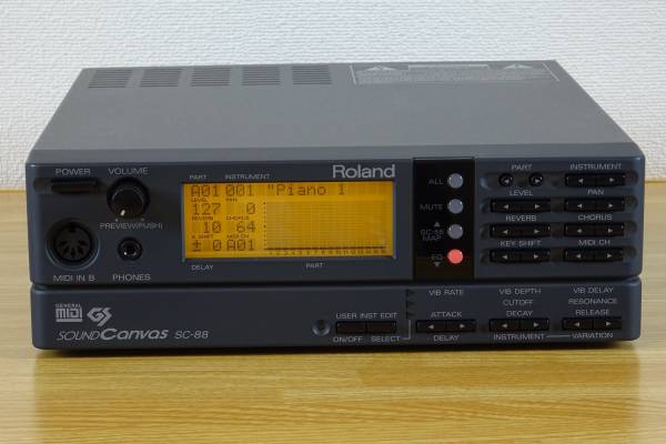 美品！Roland SC-88ST Pro 音源モジュール サウンドキャンバス FA08083 Roland SC-88ST Pro 音源モジュール 中古