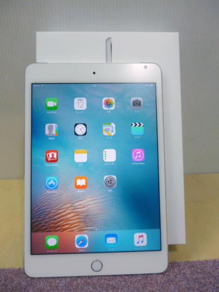 RTOWN○超美品 ドコモ ipad mini4/MK702J/A/16GB/シルバー