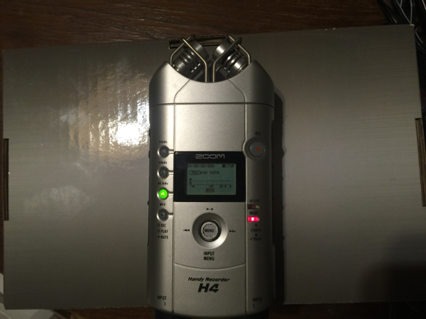 zoom H4 ハンディレコーダー中古