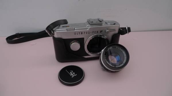 中古☆ OLYMPUS PEN F * (M-46 ) ： ジャンク扱い フィルムカメラ