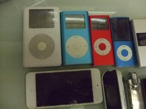 Apple iPod まとめ売り 本体 35台セット　ジャンク⑥ ☆IPOD他・・・10個セット☆ジャンク！ Apple iPod まとめ売り 本体