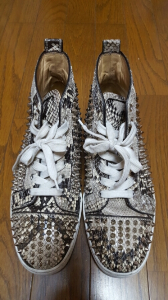 Christian スタッズ Louboutin パイソン スニーカー クリスチャン