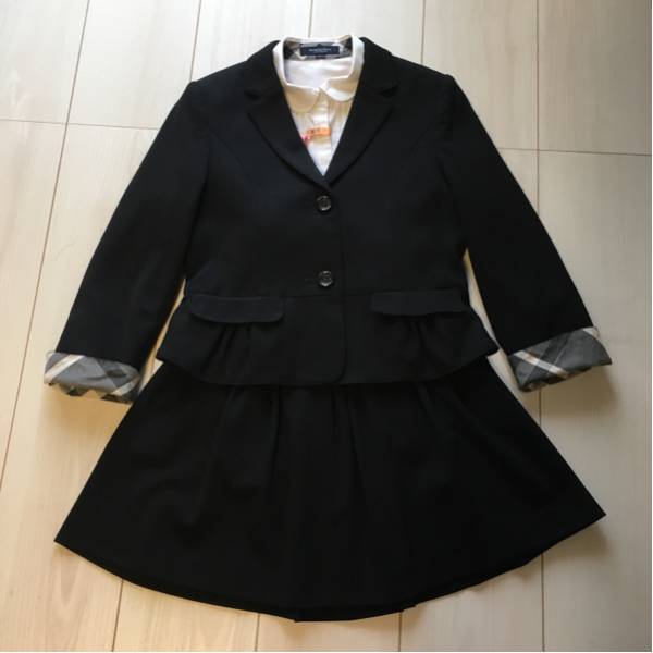 美品☆Burberry☆バーバリー フォーマルスーツ 3点セット 130