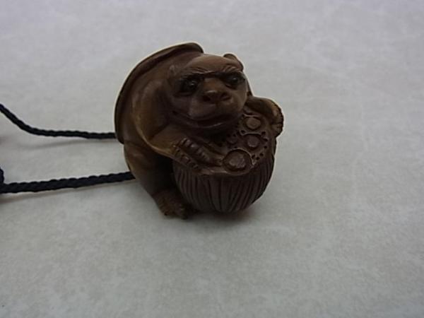 Perfectly Aged Inro Gold Makie 金蒔絵 印籠 根付 Perfectly Aged Inro Gold Makie 金蒔絵 印籠 根付 Perfectly Aged