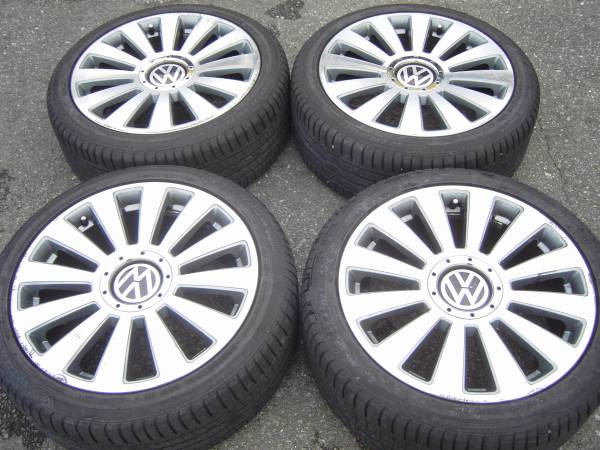 ＶＷ　８Ｊ　＋３５　ＰＣＤ　100　112　225/45-18　4本