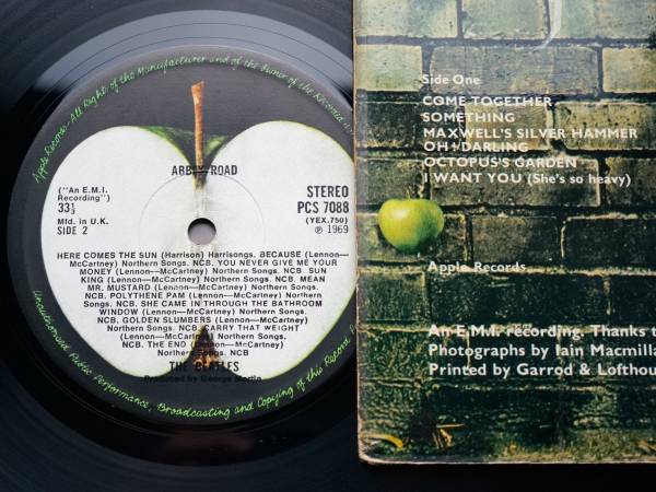 Left Apple【Beatles/Abbey Road】UK Org★No“Her Majesty”