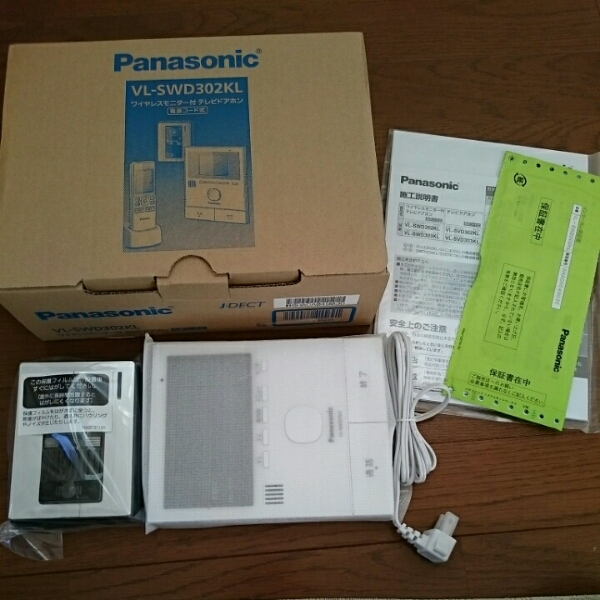 Panasonic ドアホン VL-SVD302KL相当品 新品