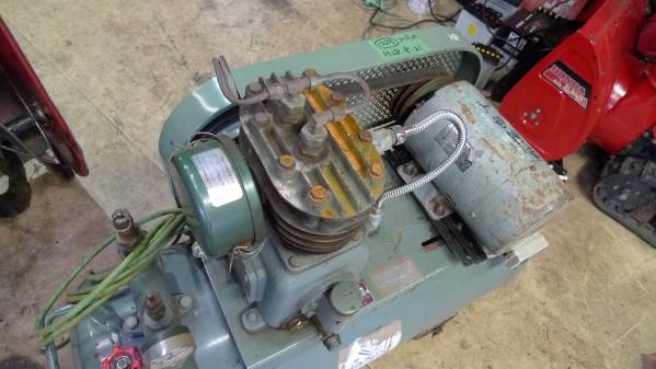 SANCO エアーコンプレッサー AHL-2 2馬力 200V No1225 2馬力 サンコー 