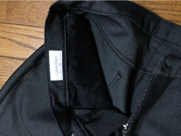 【美品】カルバンクライン 32