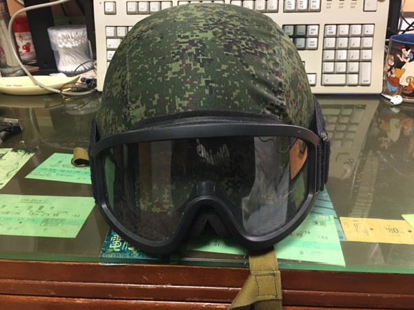 6B27ヘルメットレプリカ