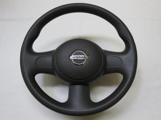 キューブZ12　マーチK13 　ノートE12　純正　ステアリング　ハンドル　エアバック　エアバッグ　エアーバック　カバー　管理番号（Q-6000）