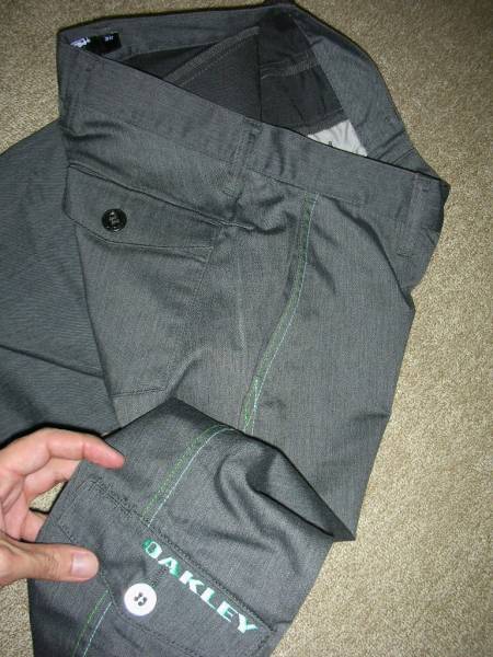 正規 美品 オークリー ゴルフ ストレッチ カーゴパンツ 30