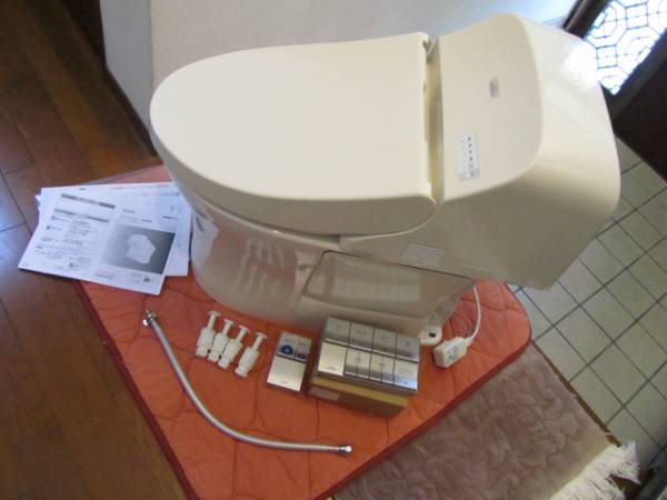 ★TOTOウォシュレット一体形便器TCF959R 16年式★訳有未使用品★