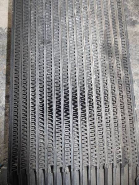 ハコスカ　ケンメリ　３０Ｚ　Ｌ型　オイルクーラー