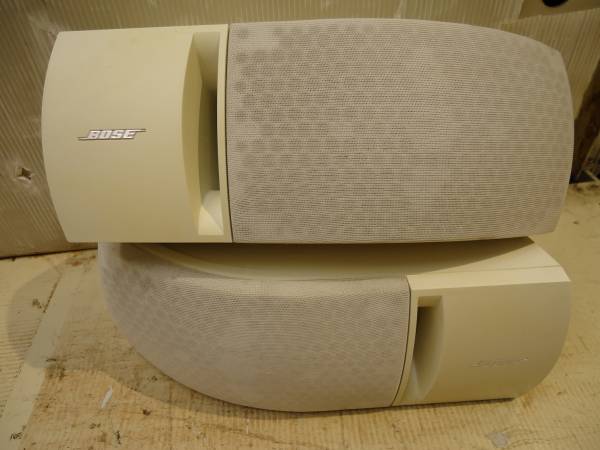 【美品】BOSE 161 スピーカー ペア（天井・壁掛けマウント付き） BOSE☆161☆スピーカー☆ペアセット☆壁付け金具付☆動作品☆白 御観覧