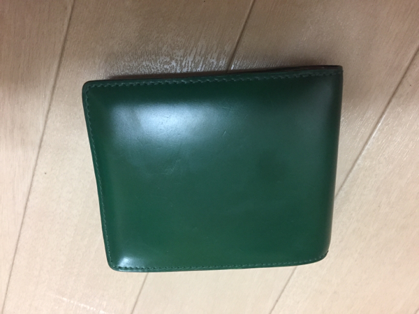 ★中古美品！コードバン二つ折り財布グリーン★