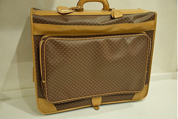 本物/グッチ/GGプラス/大型/スーツケース/トランク/旅行鞄/1円