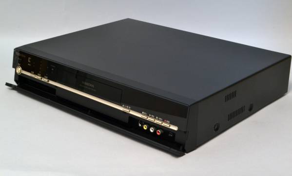 ジャンク HDD DVDレコーダー 東芝 VARDIA RD-S601 B-CAS 元箱付