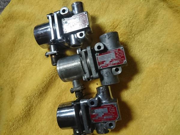 ハイドロ スクエア ADEX ローライダー インパラ エーデックス ADEX